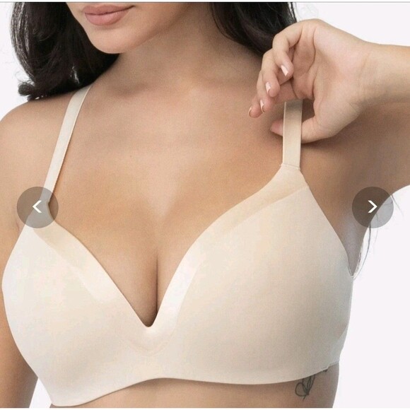 NWT UNDEROUTFIT Satin Grace Bra #1258 SAND 3D Molded $69 Sz 2XL 42 DD/ E - Picture 1 of 8